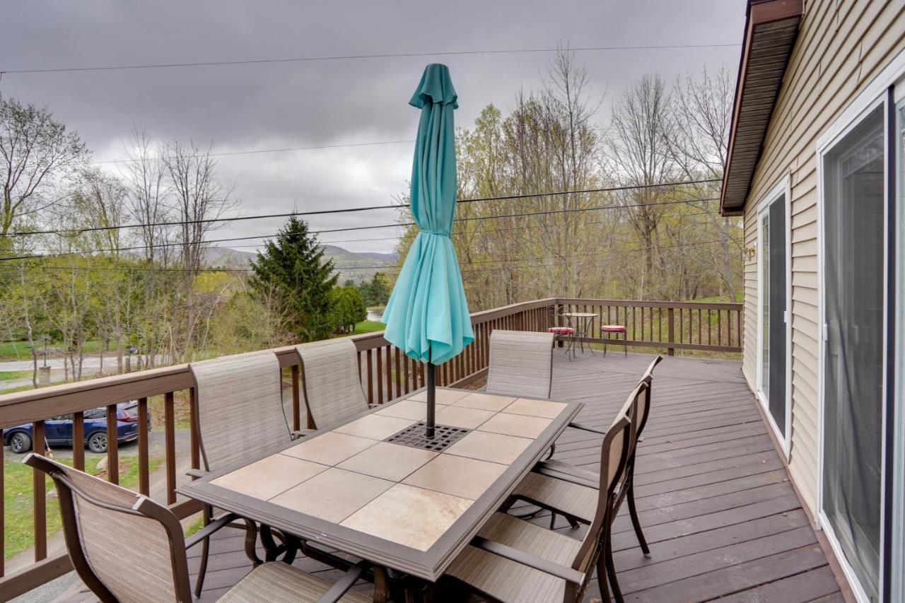 Catskills Home, 5 Mins To Windham Mtn Resort! Exterior photo